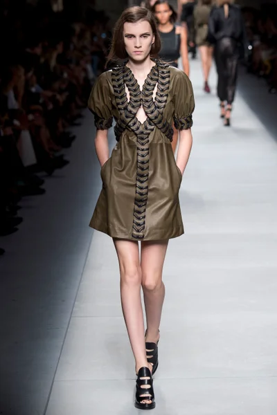 Look 42